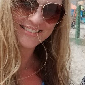 Meet your Posher, Dawn